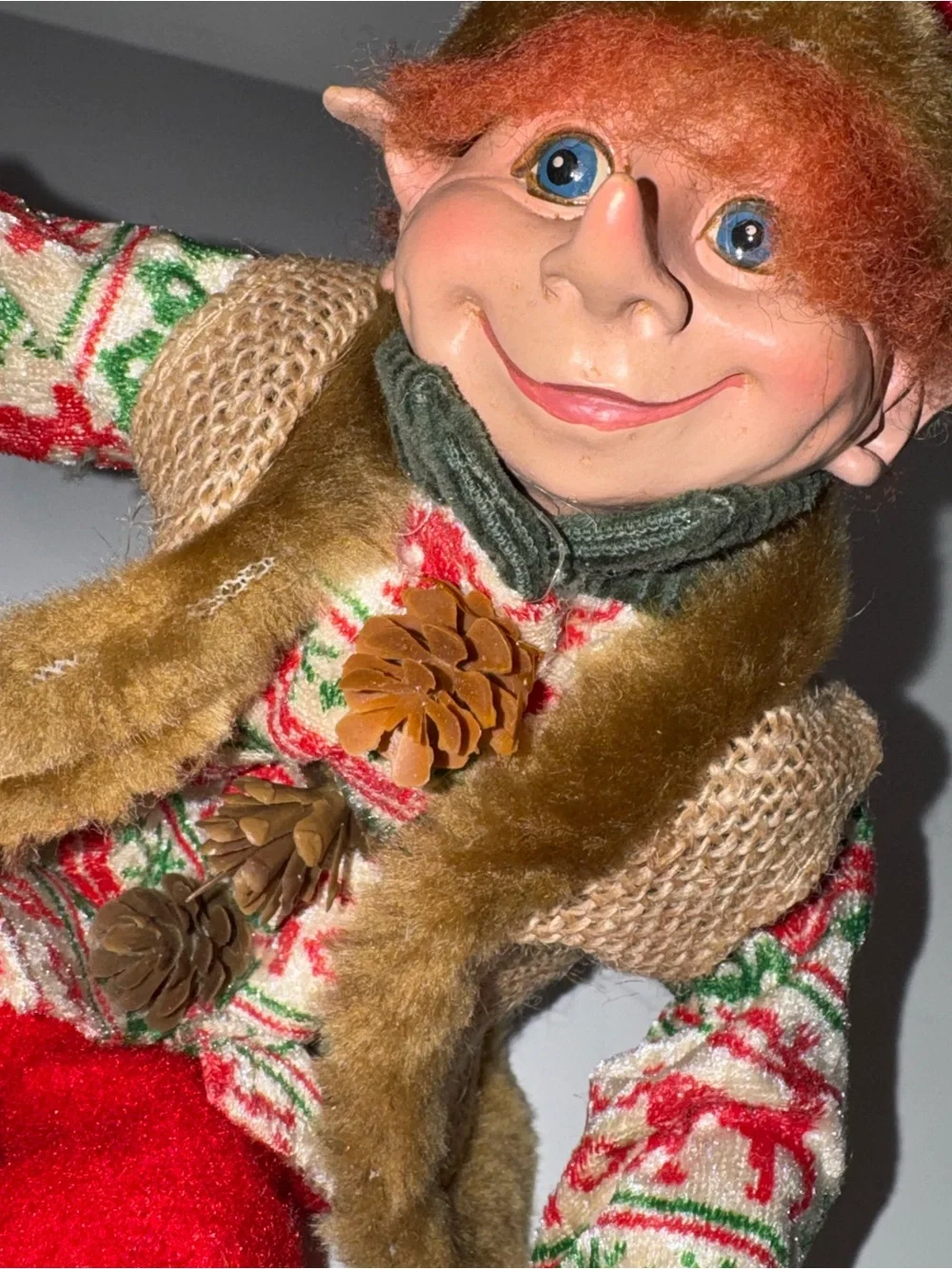 Floridus Edwyrd 2014 elf shelf sitter